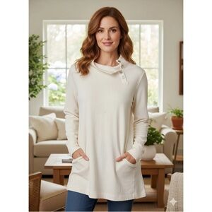 Soft Surroundings Ivory Toachi Canyon Quilted Tunic Sweater Pockets. NWOT Med.